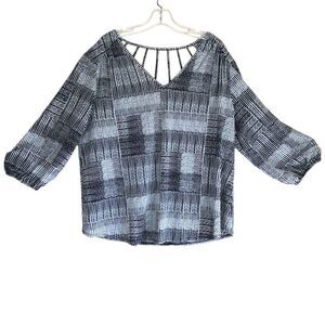 Cato Women’s 18/20W Black White Block Print Blouse 3/4 Sleeve Open Back Top